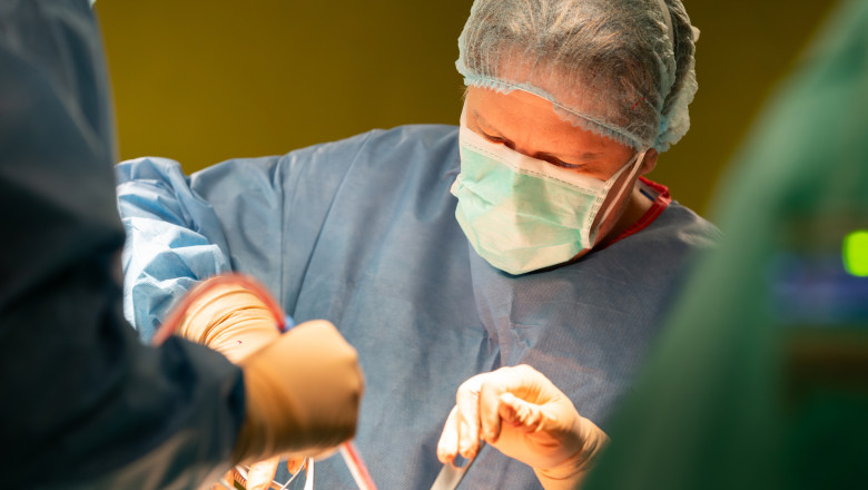 In picioare a doua zi dupa protezarea soldului la Centrul de Excelenta in Protezare Articulara Euroclinic Imagine