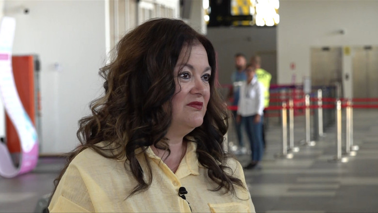 „In tara noastra suntem striviti”. Marturia unei profesoare care a ales sa plece in Scotia dupa 12 ani de catedra in Romania Imagine