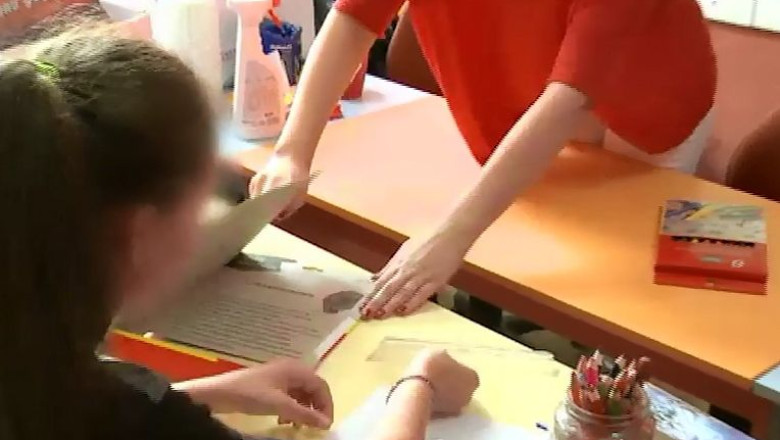 In Timis, tot mai multe copilarii se irosesc departe de parinti Imagine