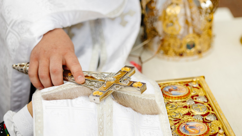 Inaltarea Sfintei Cruci 2025: Obicei pe care preotul il interzice pe 14 septembrie, de „Ziua Crucii” Imagine