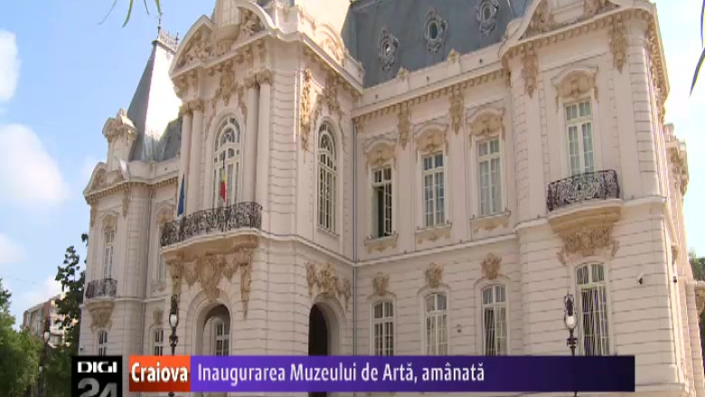 Inaugurarea Muzeului de Arta din Craiova, amanata. In trei saloane, costructorul a descoperit stucaturi si picturi de mare valoare Imagine
