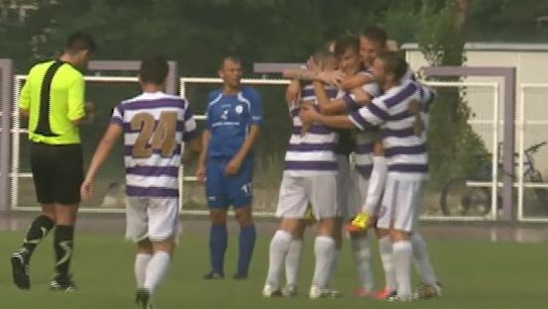 Inca un examen pentru "studentii" de la Poli. Alb-violetii primesc replica echipei Mama Mia Becicherecu Mic Imagine