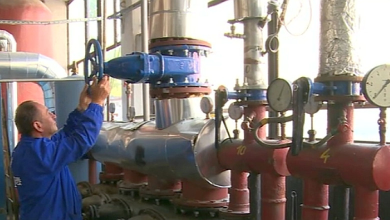 Incalzirea arde buzunarele. In mai multe orase din tara, pretul gigacaloriei este mai mare iarna aceasta Imagine