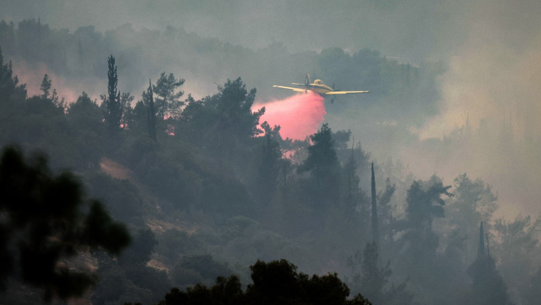 Incendii violente in regiunea Ierusalimului. Benjamin Netanyahu vrea sa ceara ajutorul Greciei si altor tari Imagine