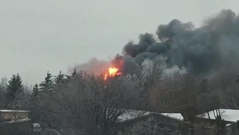 Incendiu de amploare in Voluntari. A fost emisa avertizare Ro-Alert Imagine