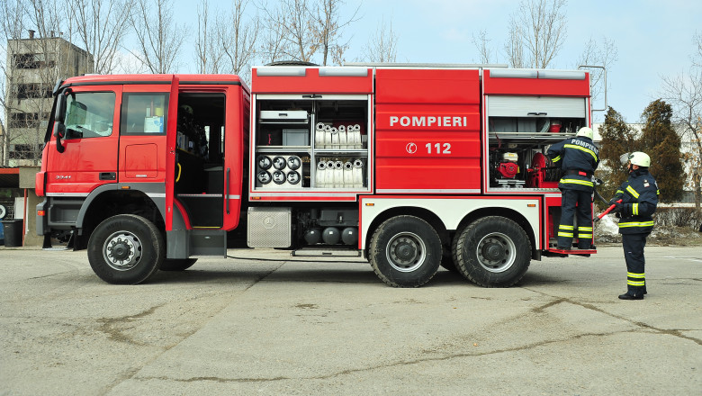 Incendiu intr-un bloc din Arad. Locatarul, salvat de un trecator Imagine