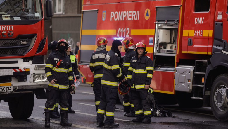 Incendiu intr-un bloc din Constanta: 40 de oameni au fost evacuati, 6 refuza sa iasa din apartamente Imagine