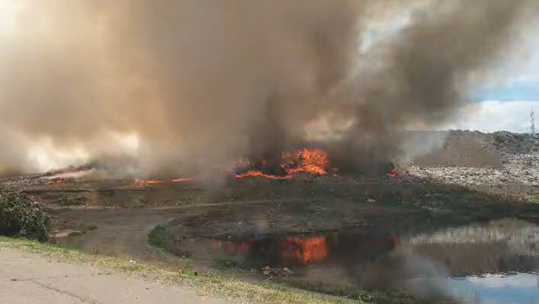 Incendiu la groapa de gunoi de langa Galati. A fost emis mesaj RO-ALERT pentru locuitorii din zona Imagine