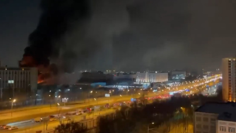 Incendiu la Moscova: Institutul Lebedev, cuprins de flacari uriase, in timp ce inauntru s-au auzit explozii Imagine