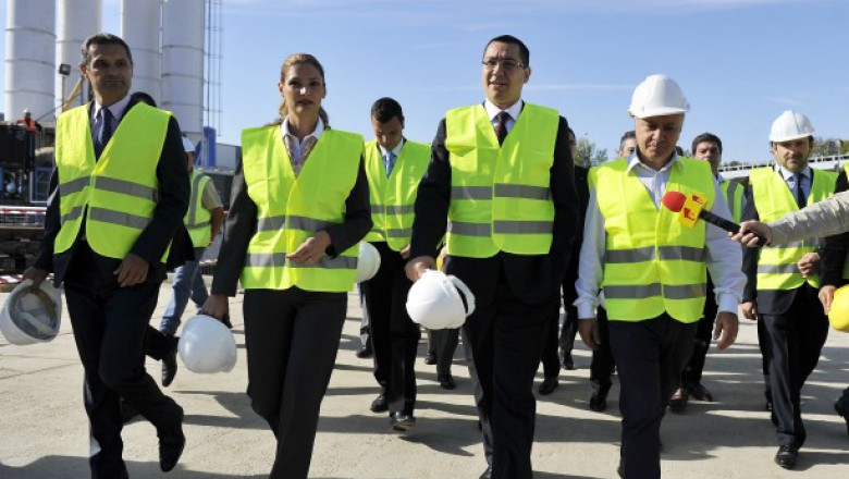 Incep lucrarile la liniile de metrou din Drumul Taberei. Victor Ponta: "Facem minerit macar in Bucuresti” Imagine
