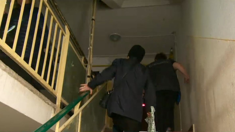 Incep lucrarile pentru alimentarea cu gaze a locuintelor afectate de explozia din Rahova. „Au zis sa ne multumim daca avem de Revelion” Imagine