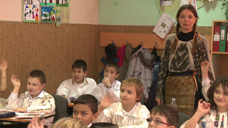 Incepe evaluarea scolilor Imagine