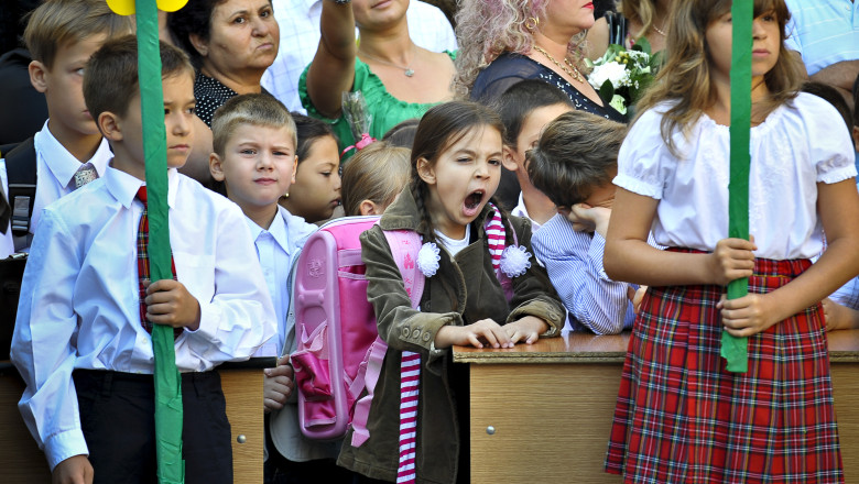 Incepe un nou an scolar. „Nu mai am tragere de inima sa invat in scoala asta veche” Imagine