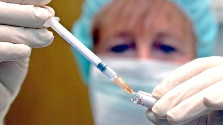 Incepe vaccinarea contra poliomielitei Imagine