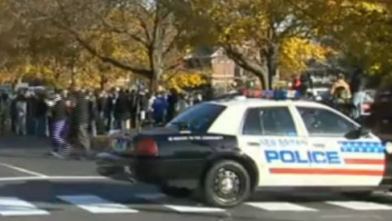 Incident armat in SUA. Un barbat a deschis focul intr-un mall din New Jersey Imagine