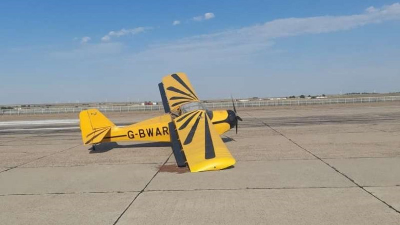 Incident aviatic pe Aeroportul Mihail Kogalniceanu din Constanta. Un avion de mici dimensiuni s-a defectat la aterizare Imagine