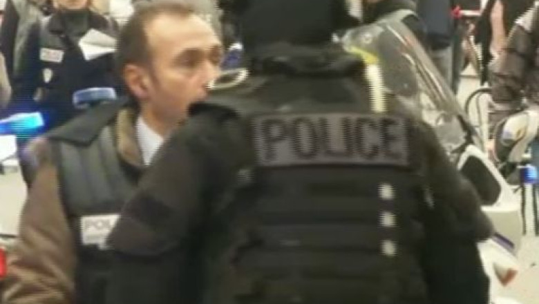 Incident la o alta redactie din Paris. Un individ a fortat, cu o surublenita, intrarea in sediul unei reviste Imagine