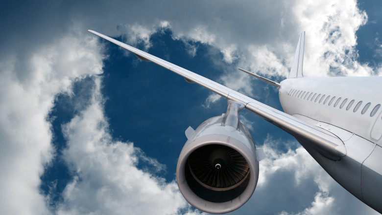 Incidentul din timpul zborului Londra-Singapore, provocat de „turbulente in aer limpede, cel mai periculos tip”. Cand se produc acestea Imagine