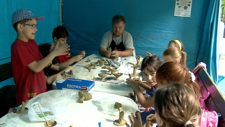 Indeletnicire de vacanta - curs de mestesuguri  Imagine