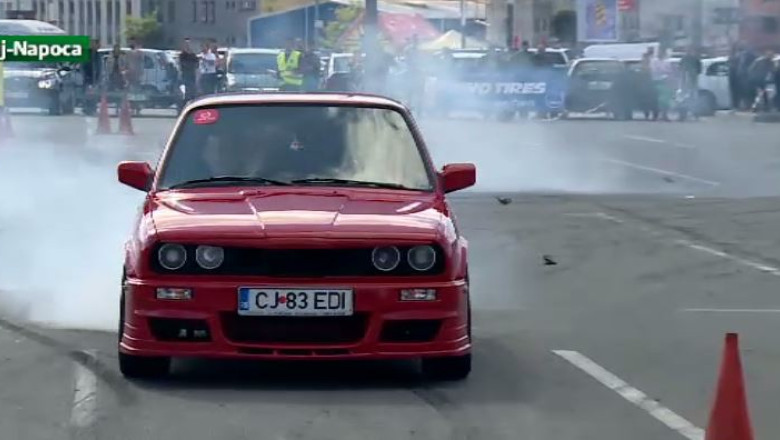 Indemanare pe patru roti Imagine