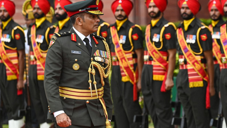 India a acceptat sa isi retraga fortele armate din Maldive Imagine