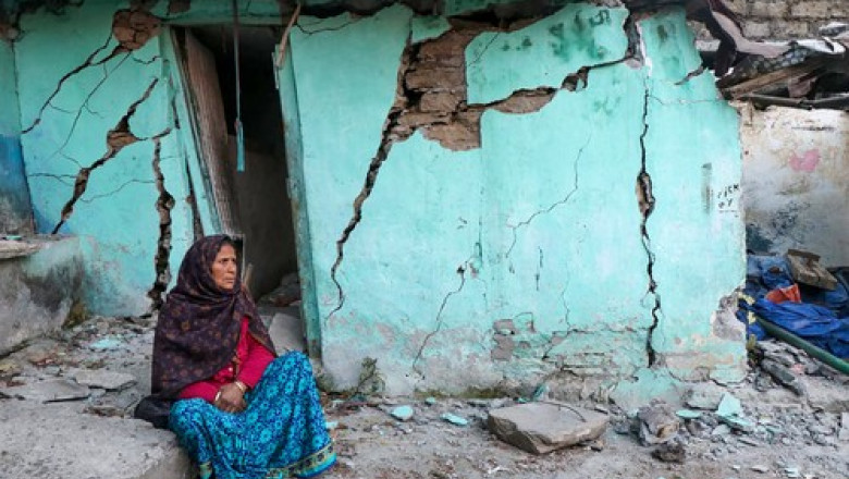 India a inceput sa demoleze cladirile dintr-un oras himalayan care se scufunda Imagine
