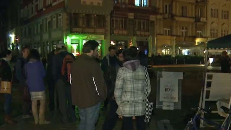 „Indignati” din Spania, veniti la Timisoara sa-i cunoasca pe protestatarii fata de proiectul Rosia Montana Imagine