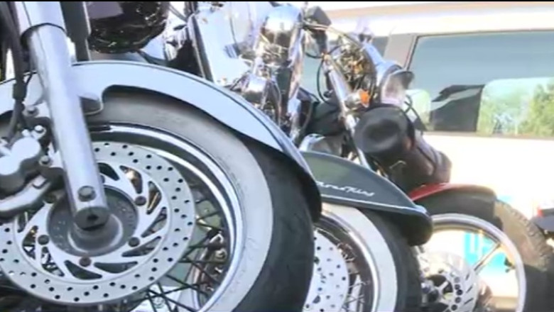 INEDIT. Lansare de film, promovata pe motocicleta Imagine