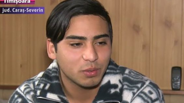 Inexistent in acte. Tatal unui tanar este roman, mama de origine filipineza, iar el s-a nascut in Grecia Imagine