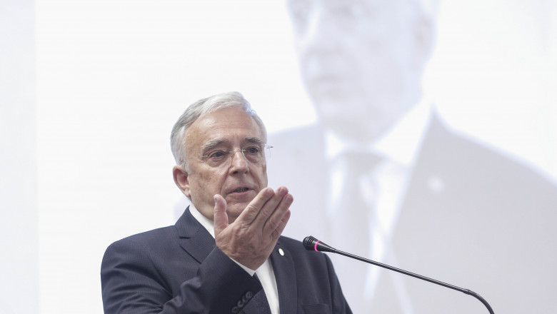 Inflatia va scadea pana la 7% la sfarsitul acestui an, spune Mugur Isarescu Imagine