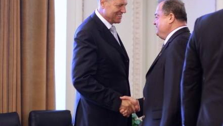 Inflatie de sefi in urma fuziunii PNL-PDL. 14 prim-vicepresedinti si 48 de vicepresedinti Imagine