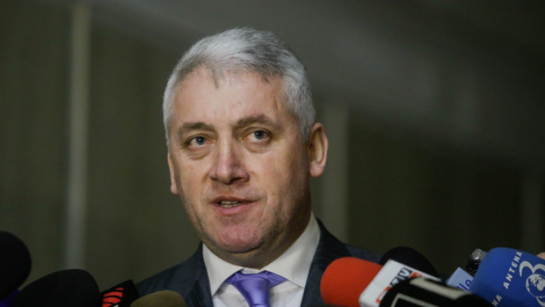 Influencerii politici si campaniile online, in atentia statului. Schimbari pregatite de AEP