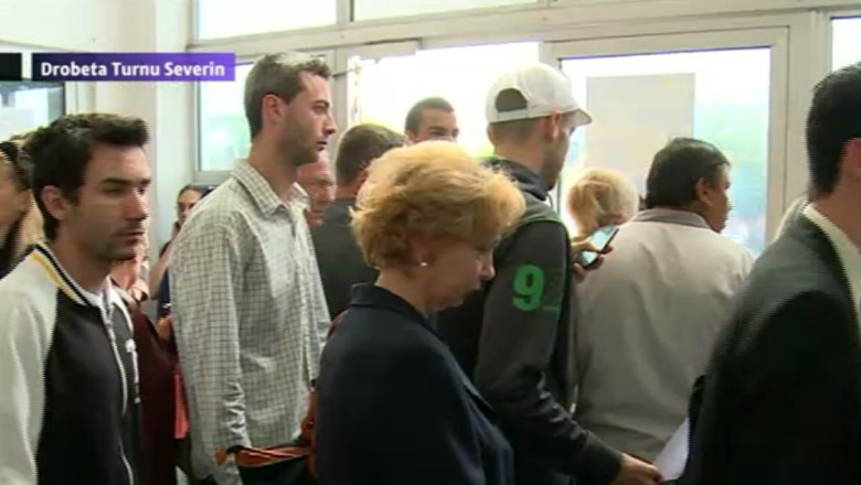 Inghesuiala pe locurile de munca oferite de o fabrica din Drobeta-Turnu Severin Imagine