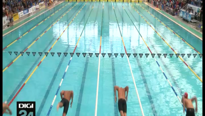 Inotatorii oradeni au cucerit 11 medalii in Capitala Imagine