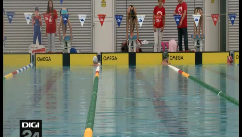 Inotatorii oradeni, fara rivali la Baia Mare Imagine