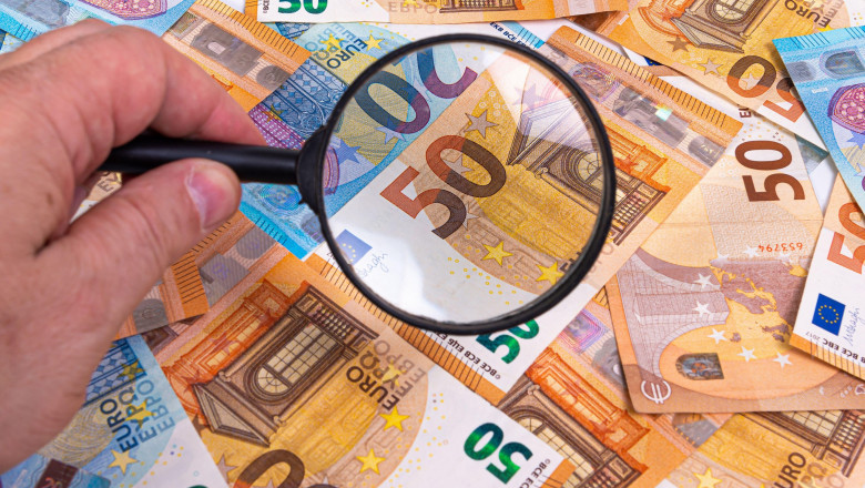 INS: Deficitul comercial al Romaniei a scazut cu 18,4% in primele zece luni ale anului Imagine