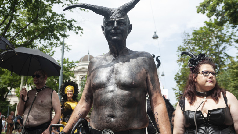Instanta suprema din Rusia interzice o „miscare satanista” inexistenta. „Se inventeaza amenintari pentru a indeplini ordinele” Imagine