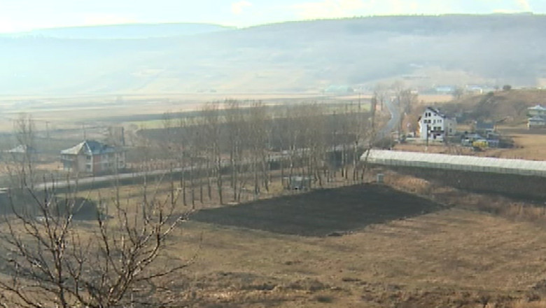 Instanta va decide daca explorarea si exploatarea gazelor de sist va fi interzisa sau nu Imagine