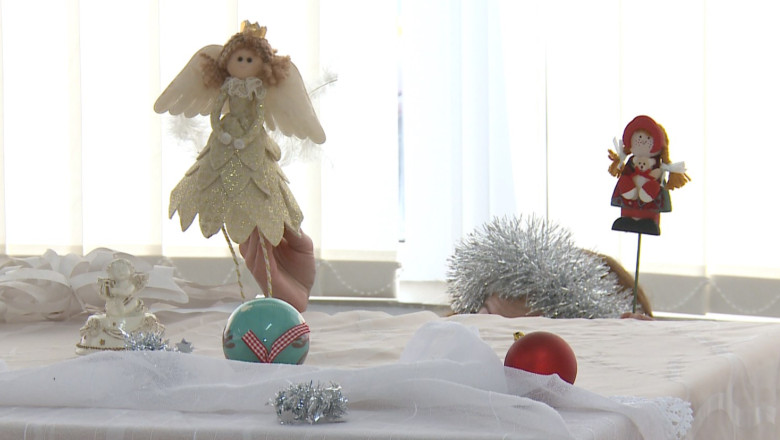 Intalnire de familie. Copiii institutionalizati s-au revazut cu fratii de care stau despartiti Imagine