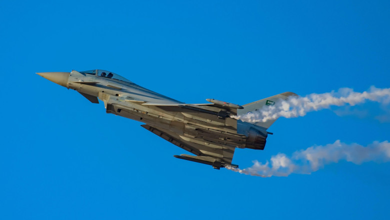 Integrarea rachetelor ghidate cu laser APKWS ar putea transforma Eurofighter Typhoon intr-un „ucigas de drone low-cost” Imagine