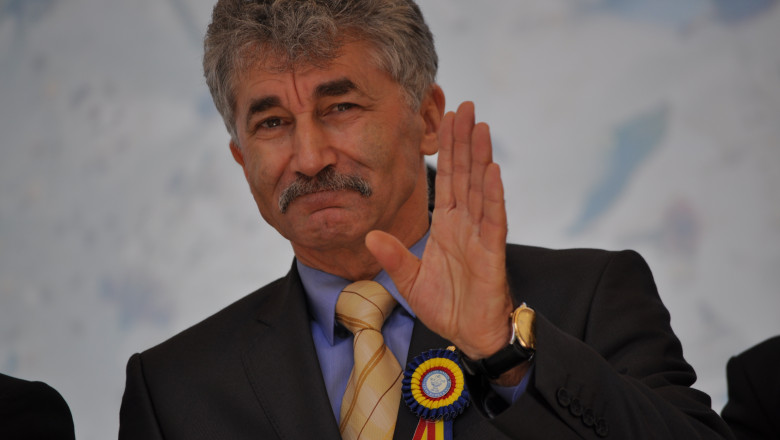 INTERCEPTARI. Negocierile pentru adjudecarea unor licitatii s-ar fi purtat chiar in biroul deputatului Ioan Oltean Imagine