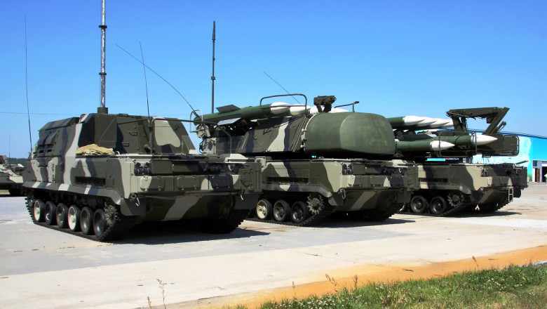 Interceptari. Separatistii erau in contact cu ofiteri rusi. Rebelii aveau un sistem BUK care venea din Rusia Imagine