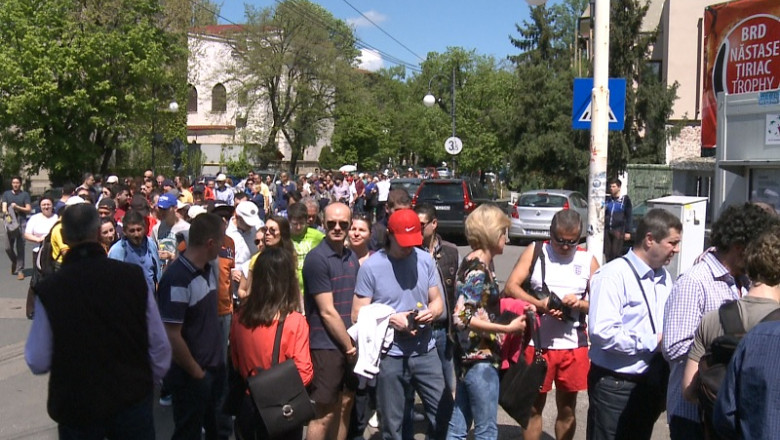 Interes pentru turneul de tenis BRD Nastase - tiriac Trophy. Cozi de zeci de metri la casele de bilete Imagine