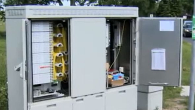 Internet cu bani de acasa. Locuitorii unui orasel izolat din Germania si-au construit propria retea Imagine