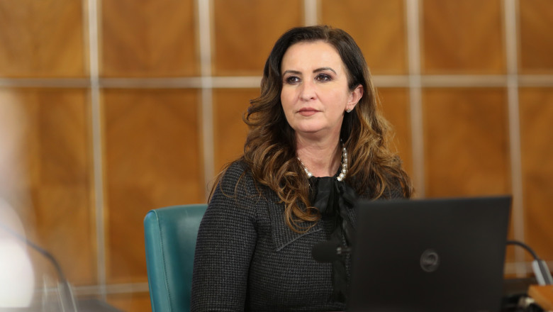 Intotero: Asistam la acte de cruzime iesite din comun. Aproape in fiecare zi un minor e violat sau agresat sexual Imagine