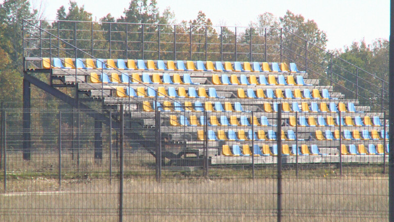 Intr-o comuna din Valcea a fost construit un stadion, desi in localitate nu exista echipa de fotbal  Imagine