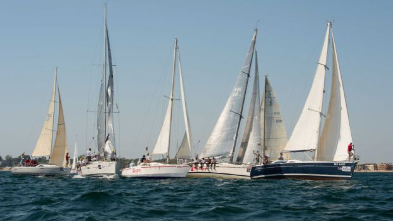 Intrecere intre iahturi de lux la Regata Marii Negre Imagine