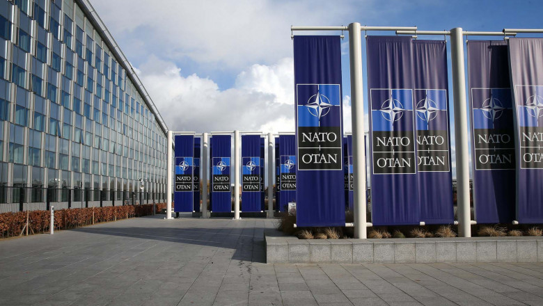 Intrunire a ministrilor de externe NATO la Bruxelles pe tema razboiului din Ucraina si a tensiunilor dintre Serbia si Kosovo Imagine