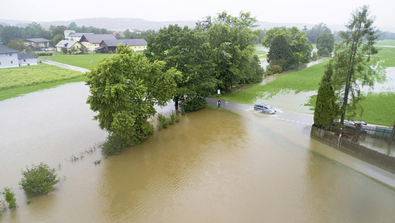 Inundatii devastatoare in Galati. Ministerul Apararii, pregatit sa intervina in situatie de criza Imagine