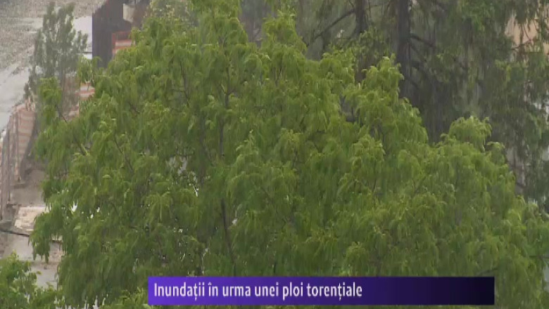 Inundatii in Craiova in urma unei ploi torentiale Imagine